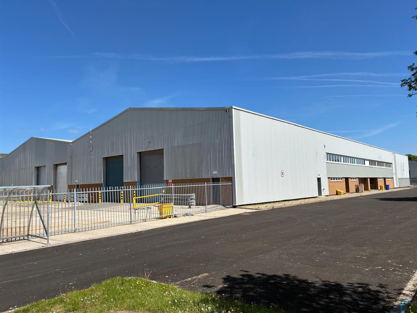 Units 4 & 5 Horsefair Road, Waterton Industrial Estate, Bridgend, CF31 3YN